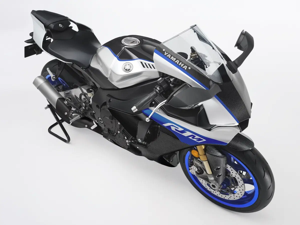 Yamaha YZF-R1M 2018 (19)