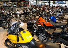 Mercato novembre 2015: crescono usato e radiazioni di auto e moto 