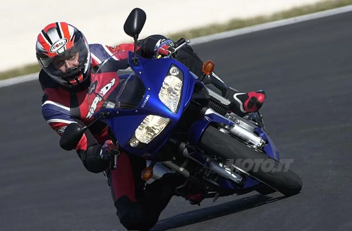 Suzuki SV 650, S e 1000 (13)