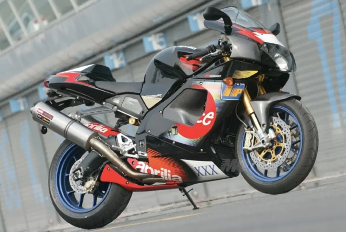 APRILIA RSV 1000 R Edwards