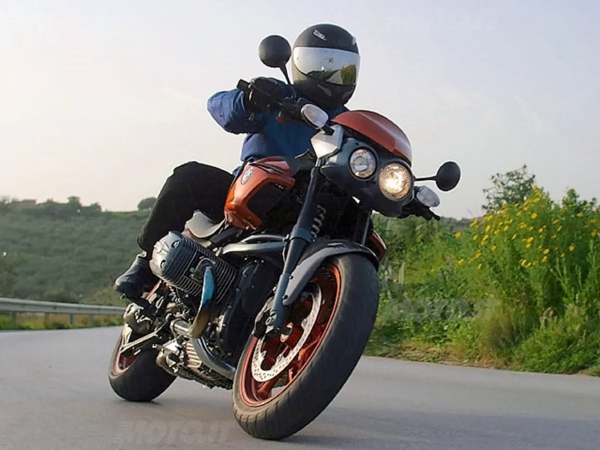 BMW R 1150 R Rockster (13)