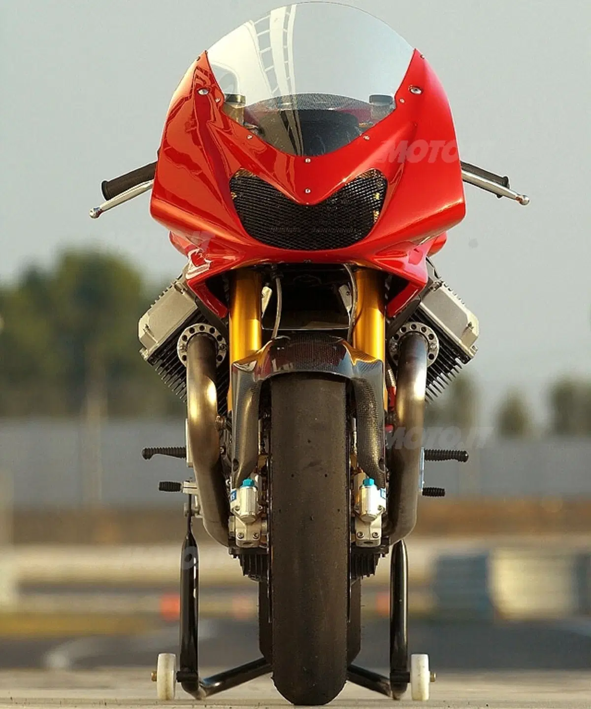 MOTO GUZZI MGS-01 Corsa (4)