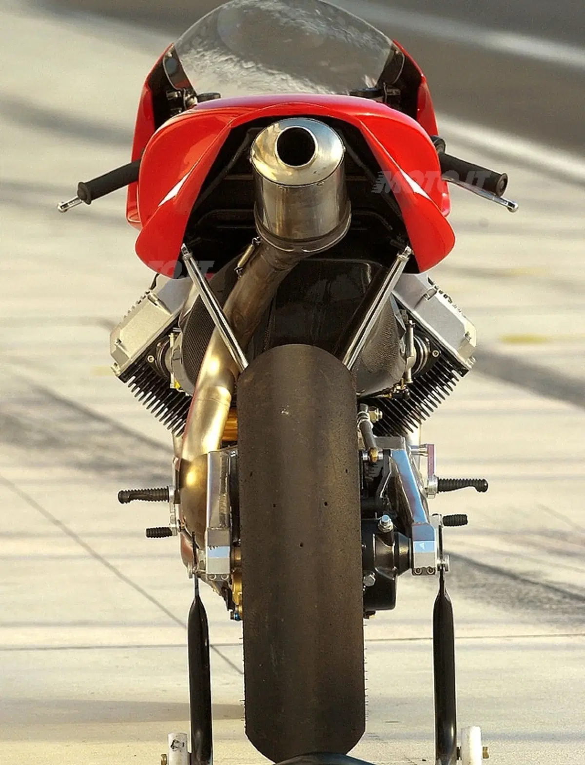 MOTO GUZZI MGS-01 Corsa (5)