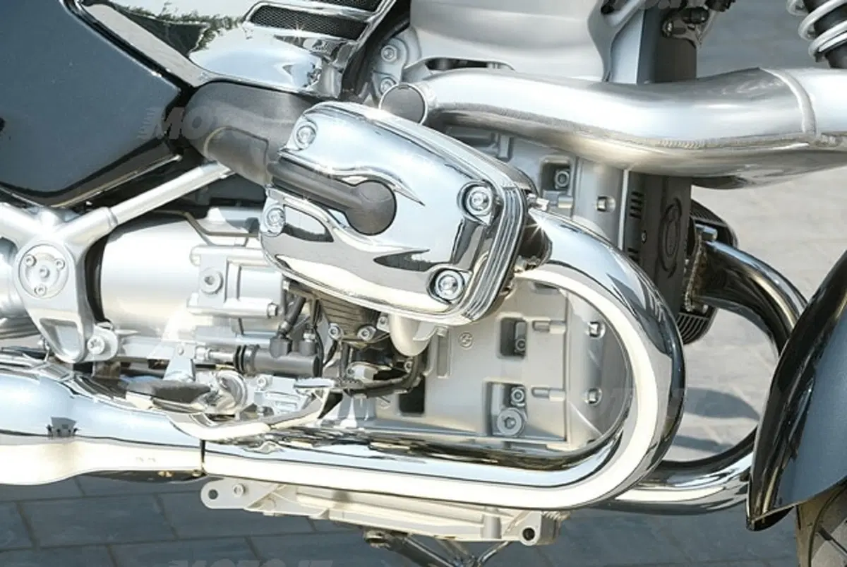 BMW R 1200 C Montauk (4)