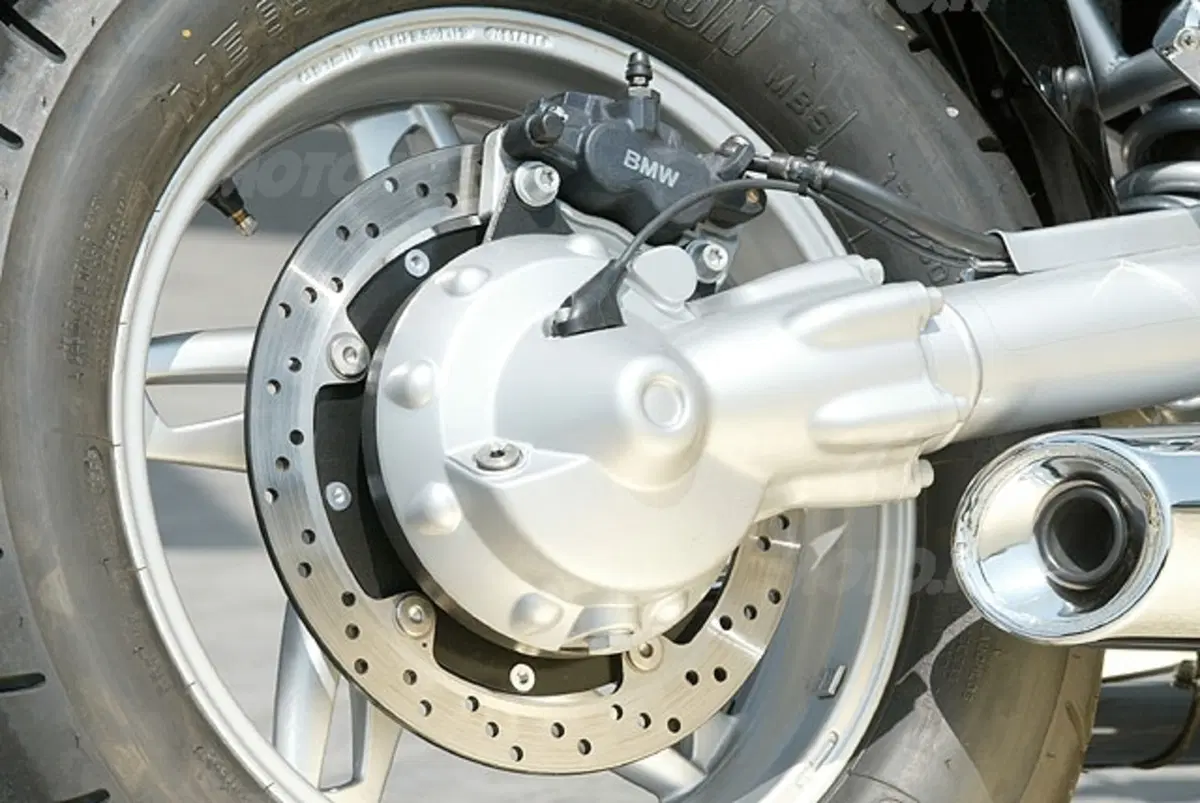 BMW R 1200 C Montauk (12)