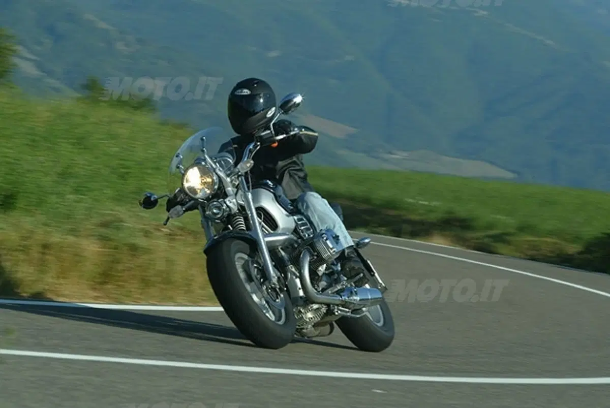 BMW R 1200 C Montauk (13)