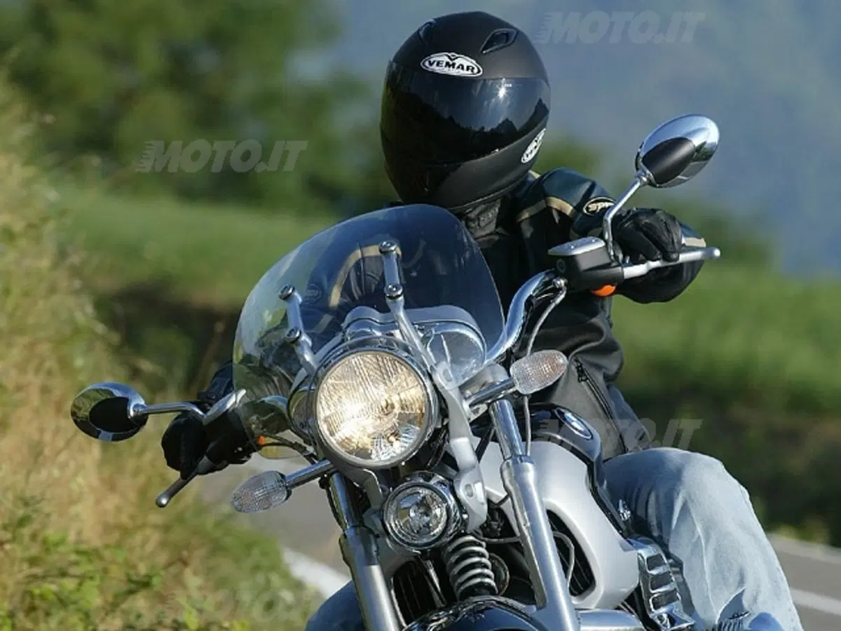 BMW R 1200 C Montauk (21)