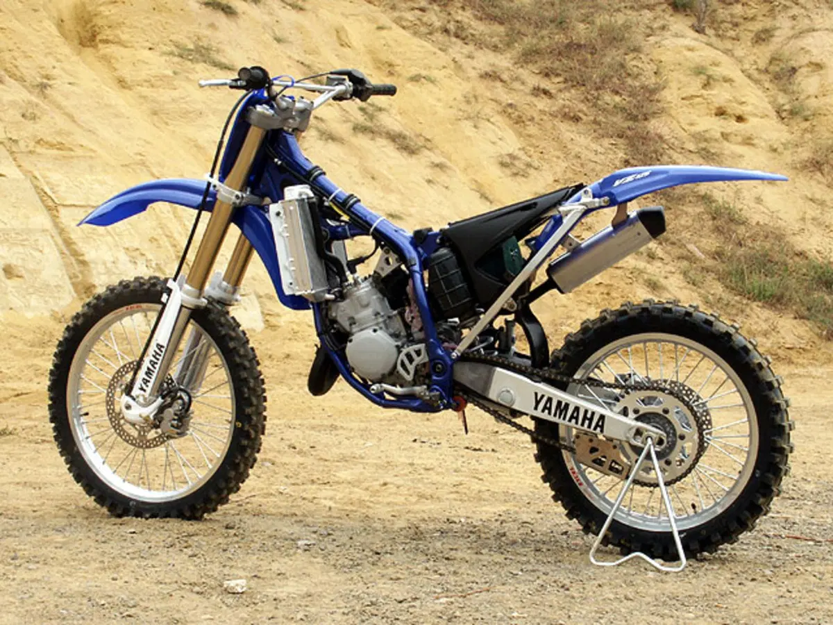 YAMAHA Cross MY 2004 (8)