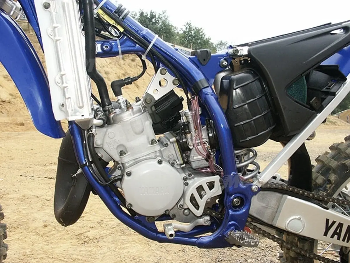 YAMAHA Cross MY 2004 (9)