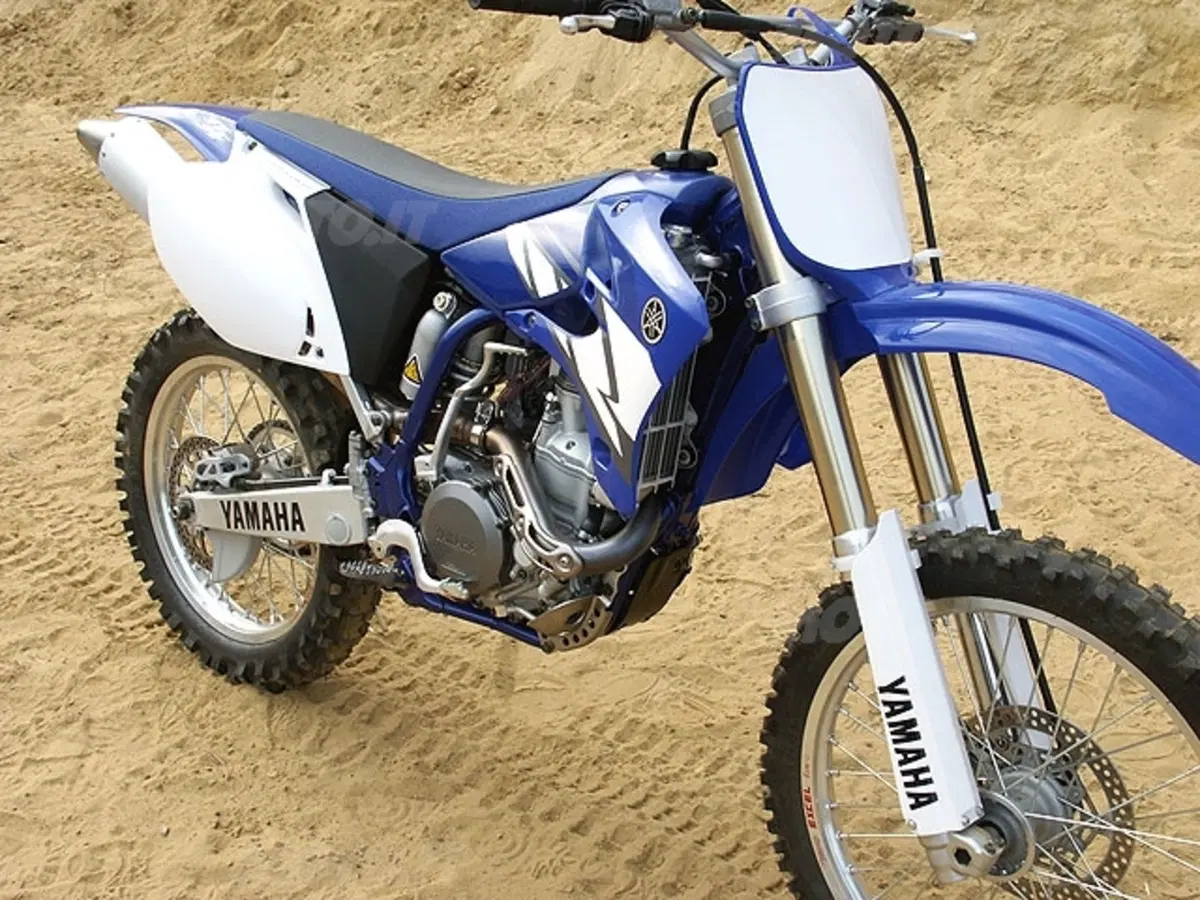YAMAHA Cross MY 2004 (18)