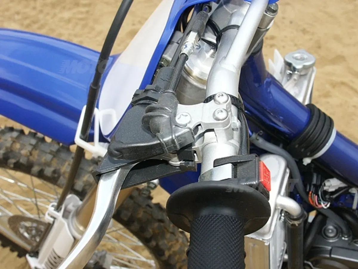 YAMAHA Cross MY 2004 (23)