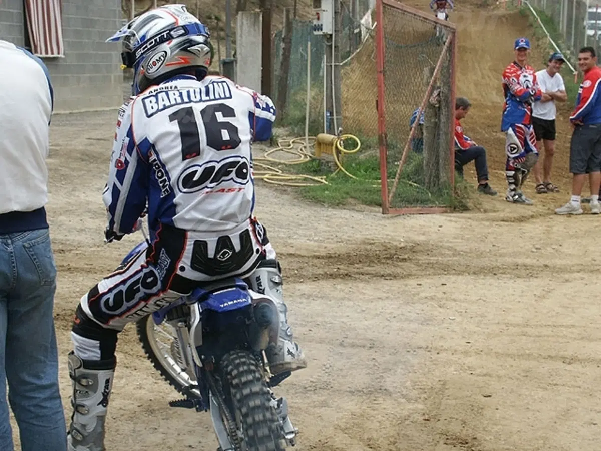 YAMAHA Cross MY 2004 (34)