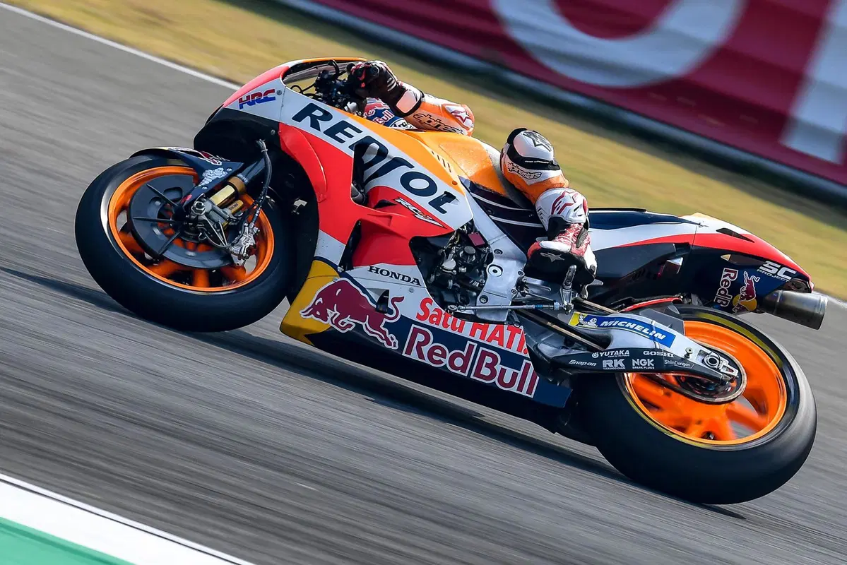 MotoGP. Buriram test 2018 in Thailandia. Day 1 (19)