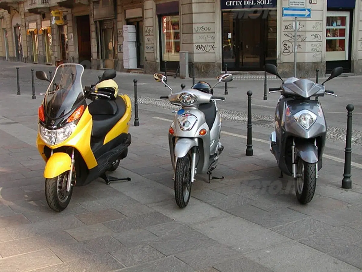 KYMCO People 125 (3)