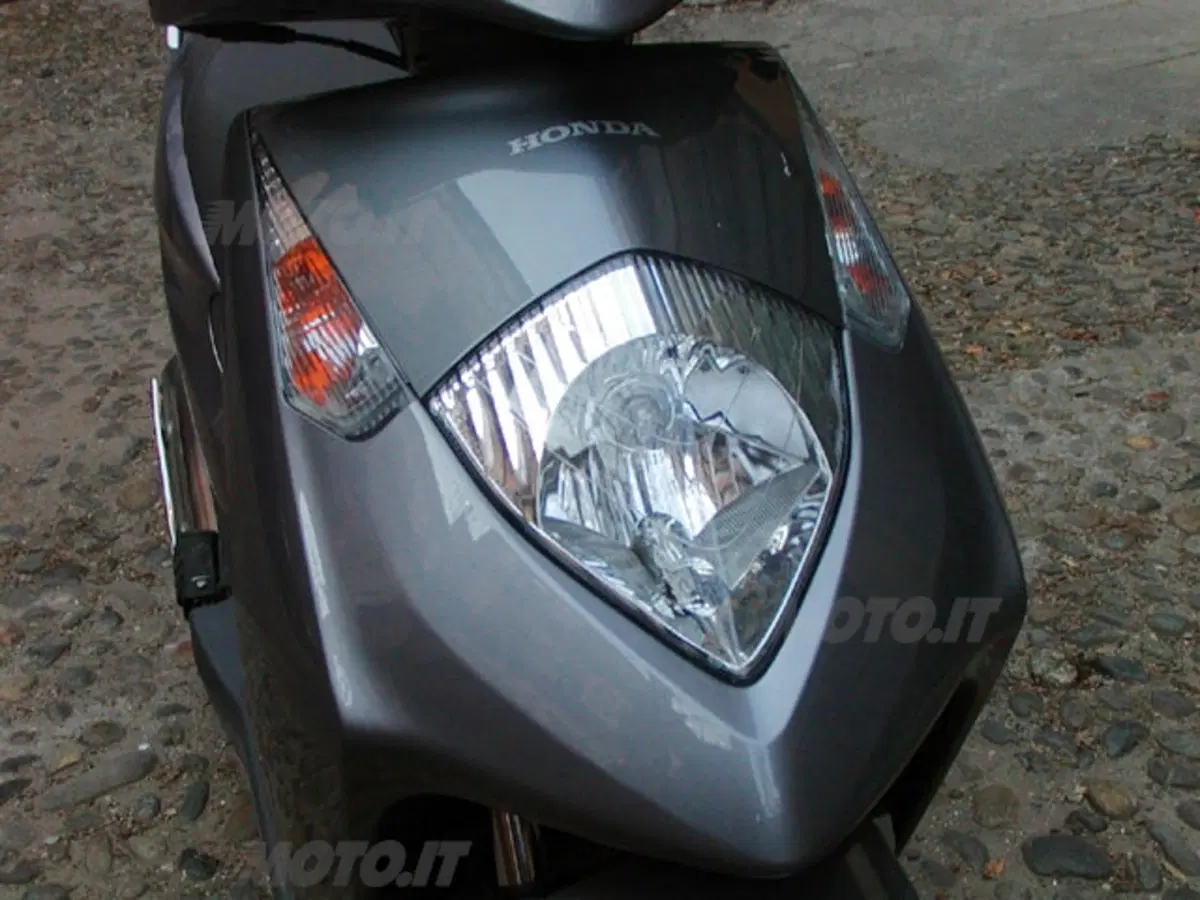 KYMCO People 125 (13)