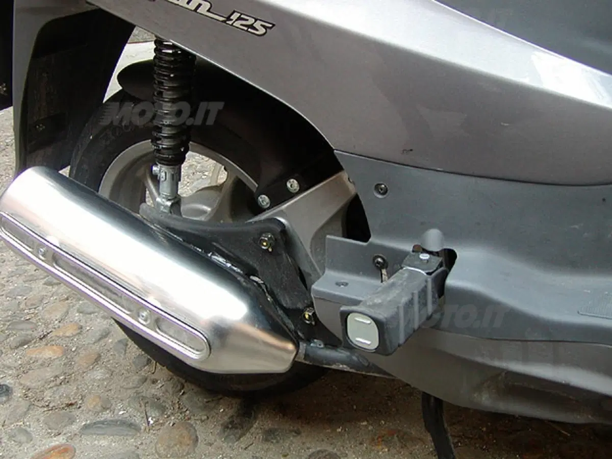 KYMCO People 125 (14)