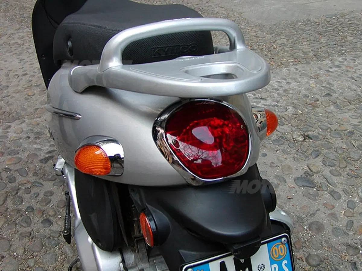 KYMCO People 125 (26)