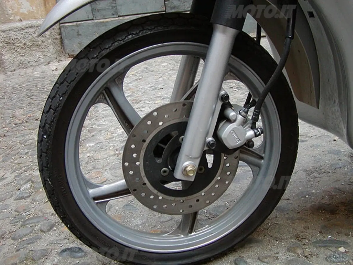 KYMCO People 125 (27)