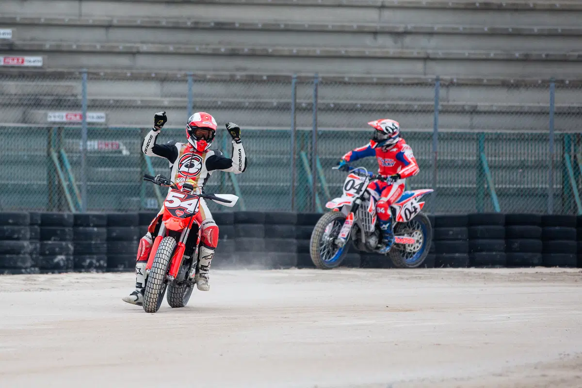Sic Day 2015. Emozioni, beneficenza e spettacolo in pista (10)
