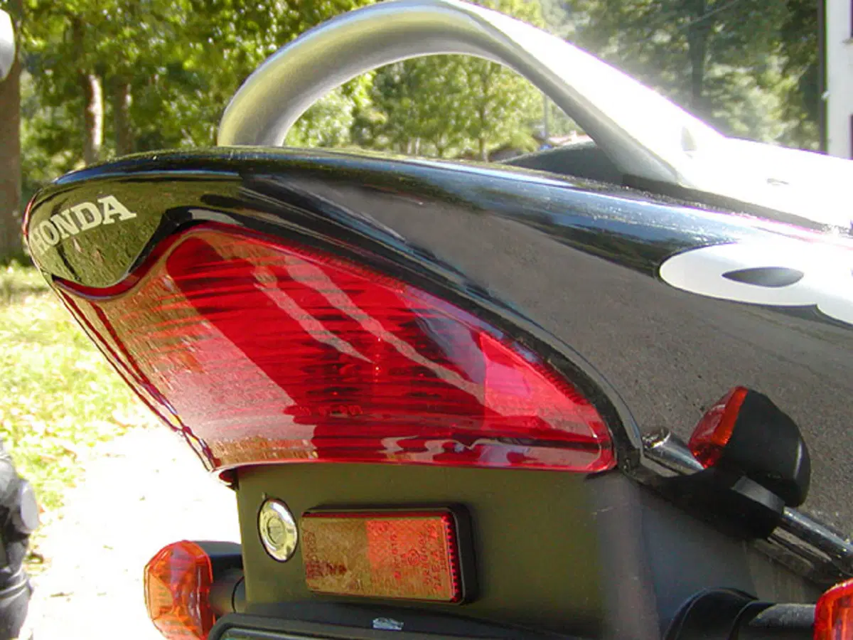 HONDA CBR 600 F (8)