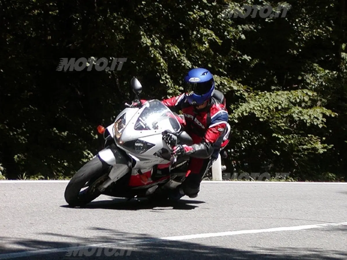 HONDA CBR 600 F (13)