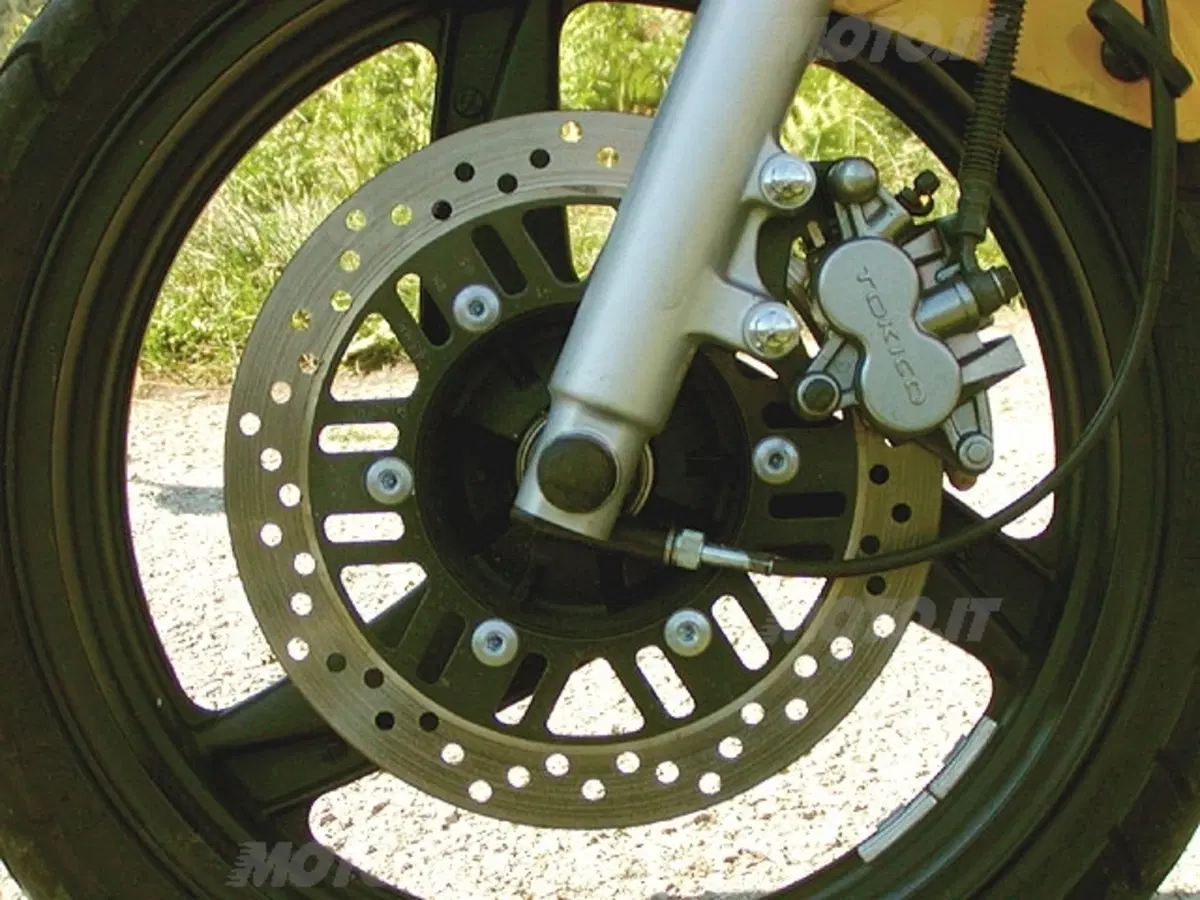 KAWASAKI ER-5 500 (14)