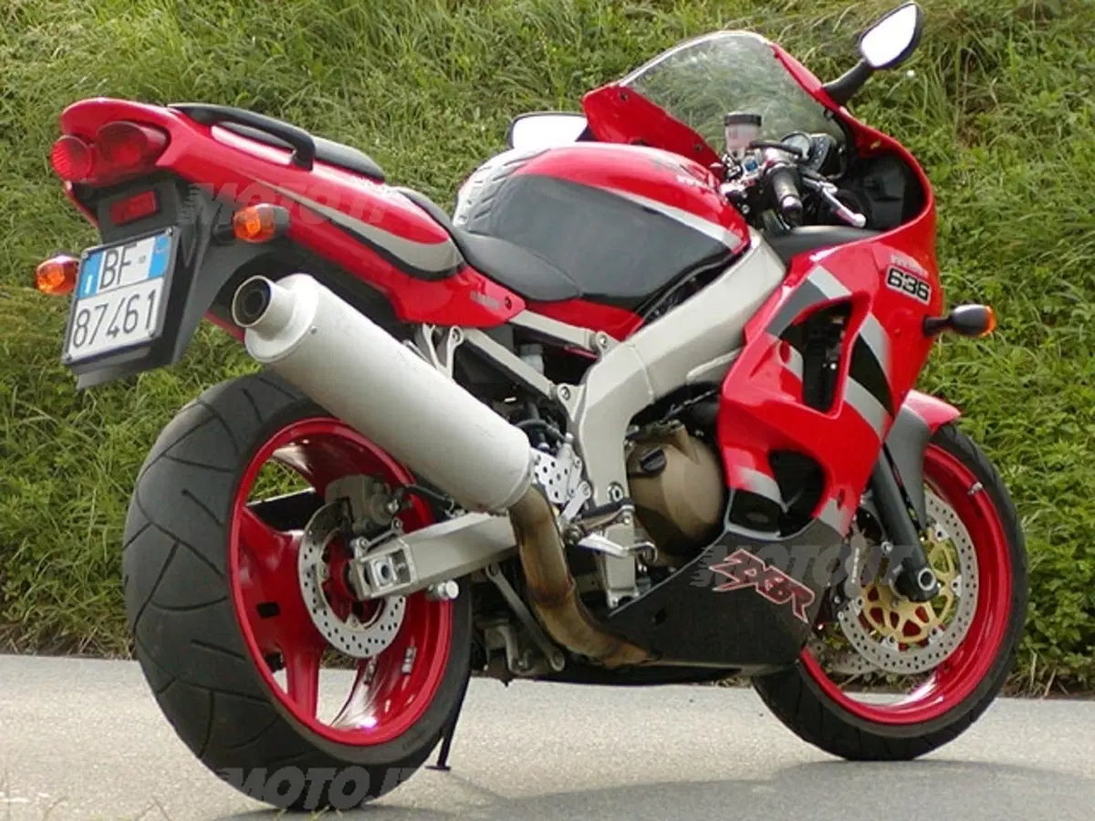 KAWASAKI (3)