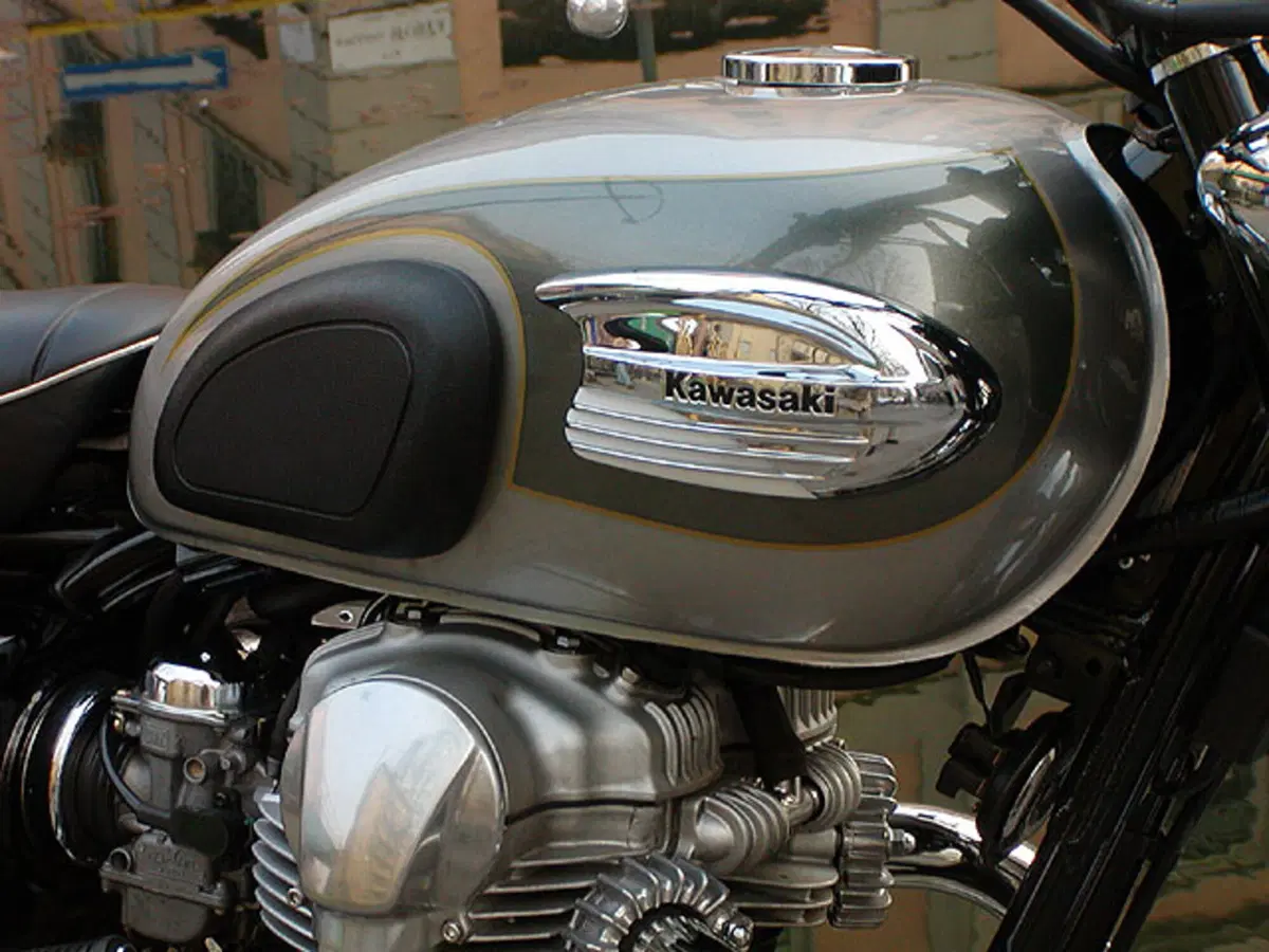 KAWASAKI W 650 (8)