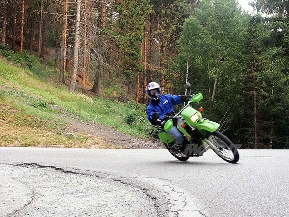 KAWASAKI KLR 650 (15)