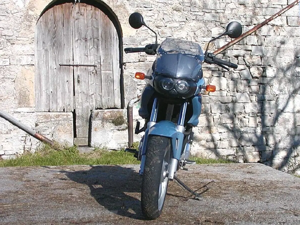 BMW F 650 CS (4)