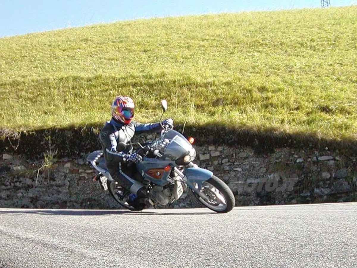 BMW F 650 CS (5)