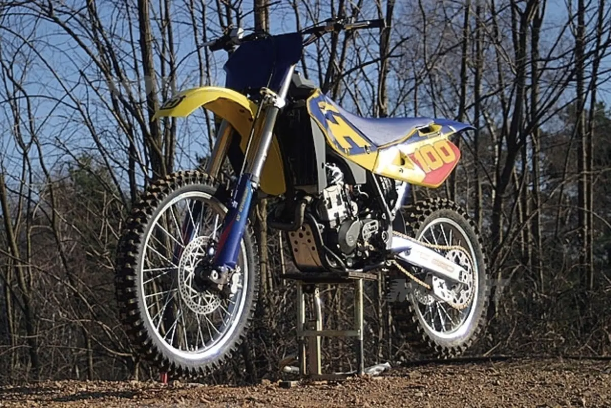 HUSQVARNA (4)