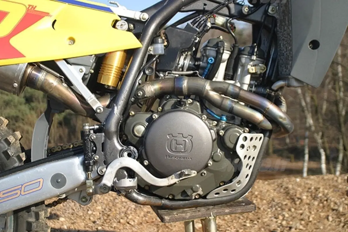 HUSQVARNA (11)