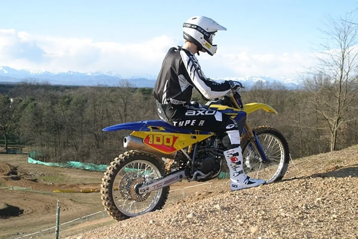 HUSQVARNA (32)
