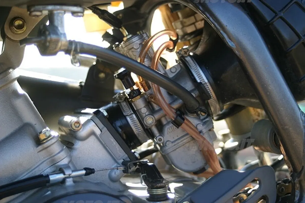 HUSQVARNA (41)