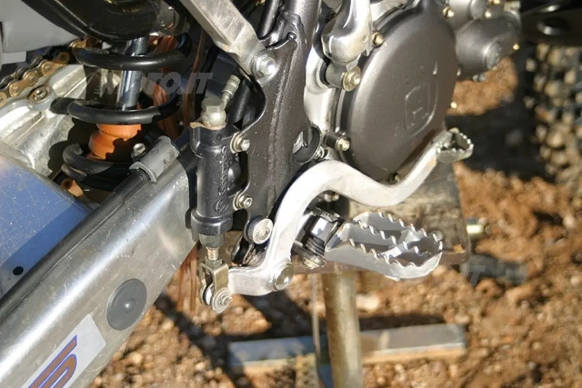 HUSQVARNA (45)