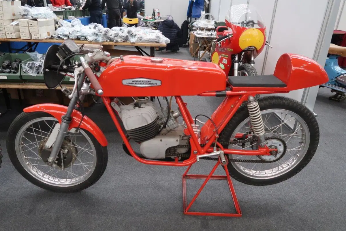 Mostra Scambio di Novegro: le Ducati e cosa c'era da comperare (30)