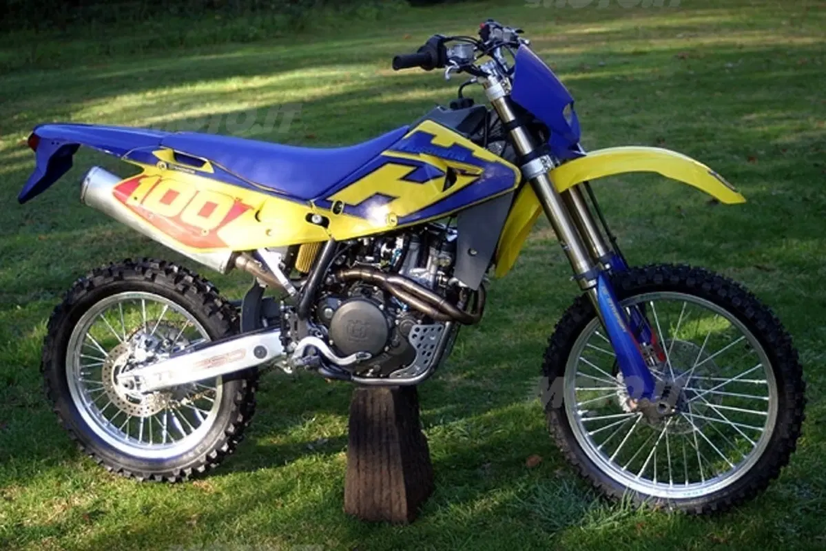 HUSQVARNA WR 250 e TE 250 (27)
