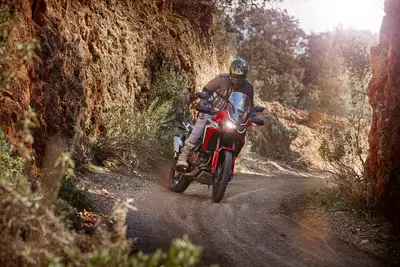Honda Africa Twin CRF1000L 2018 TEST: S'&egrave; dopata!