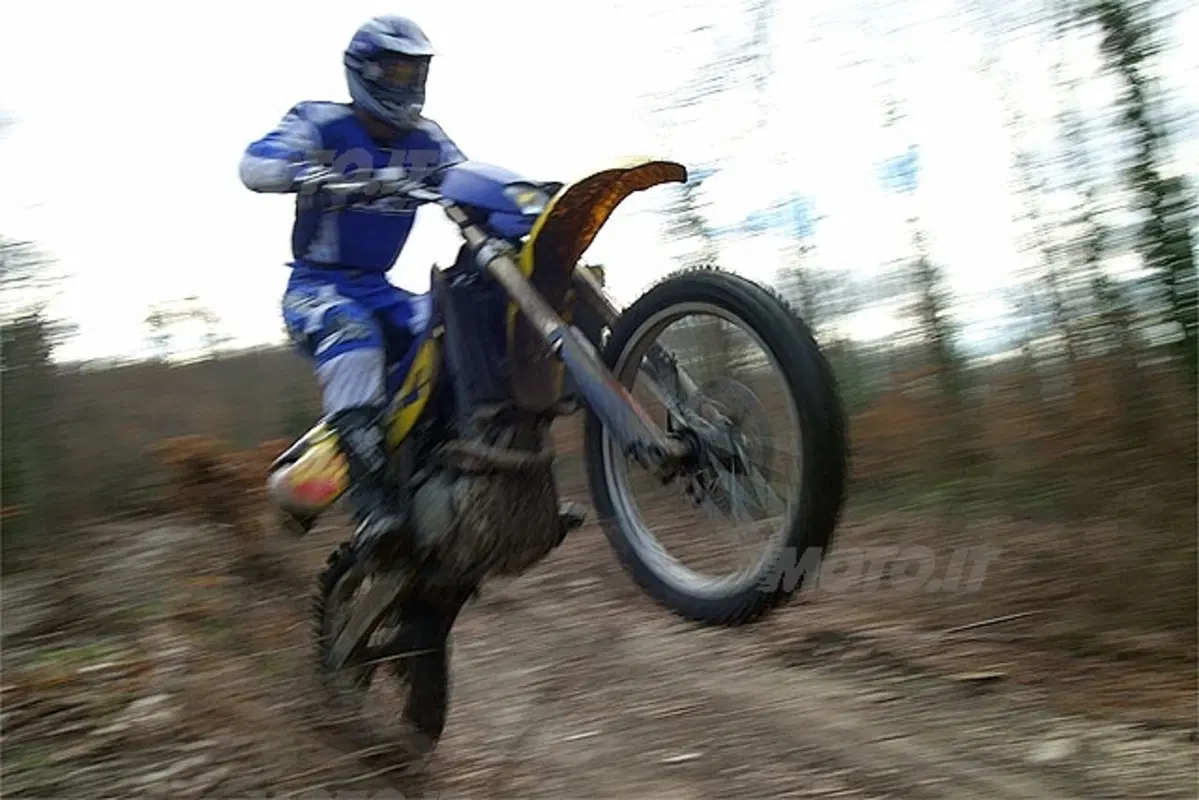 HUSQVARNA WR 250 e TE 250 (44)