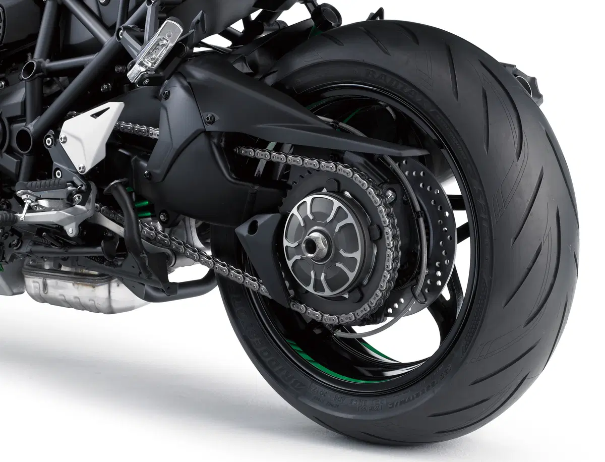 Kawasaki Ninja H2 SX (6)