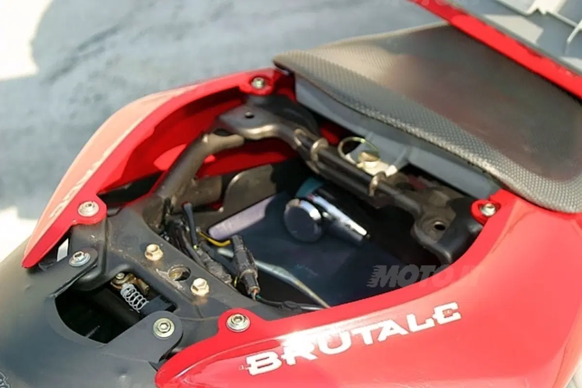 MV AGUSTA Brutale S (14)