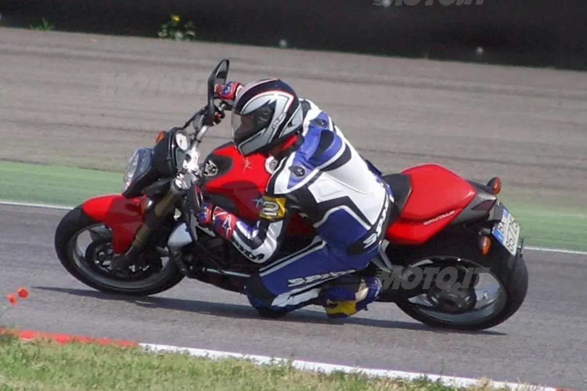 MV AGUSTA Brutale S (15)