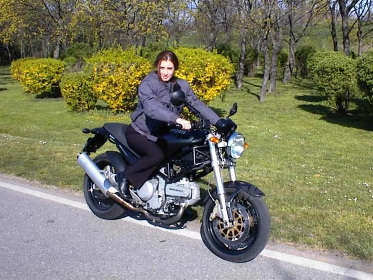 Ducati Monster Dark 620 i.e. (9)