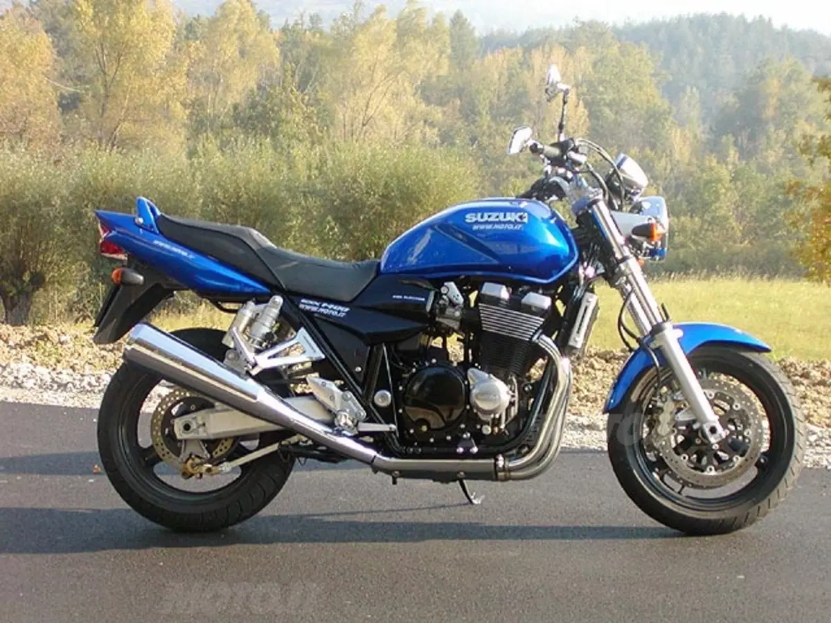 SUZUKI GSX 1400