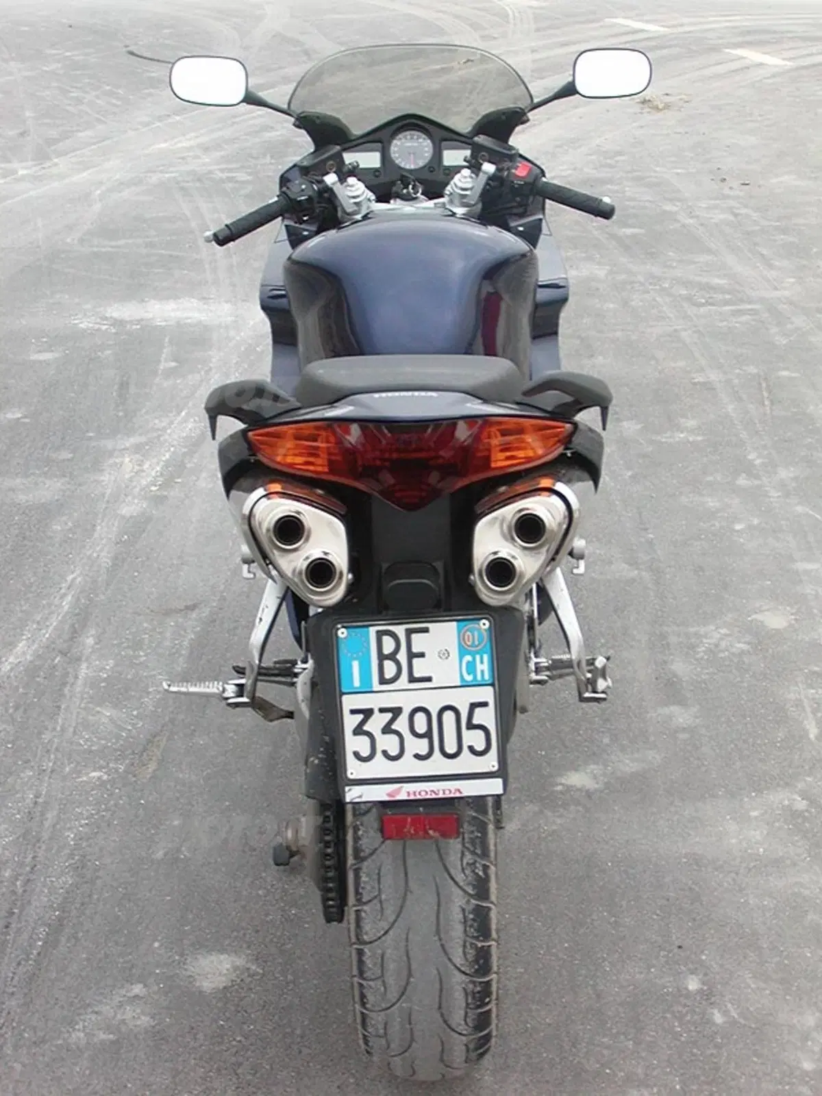 HONDA VFR (6)