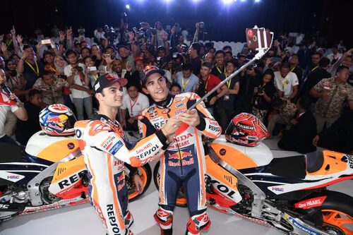 MotoGP. HRC svela le nuove livree 2018 (5)