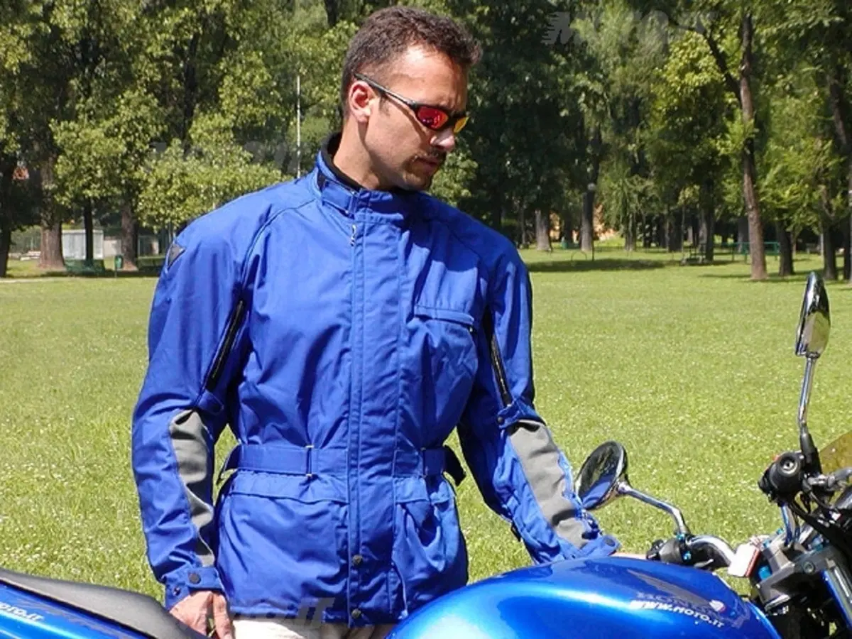 HONDA CB 600 F Hornet (9)