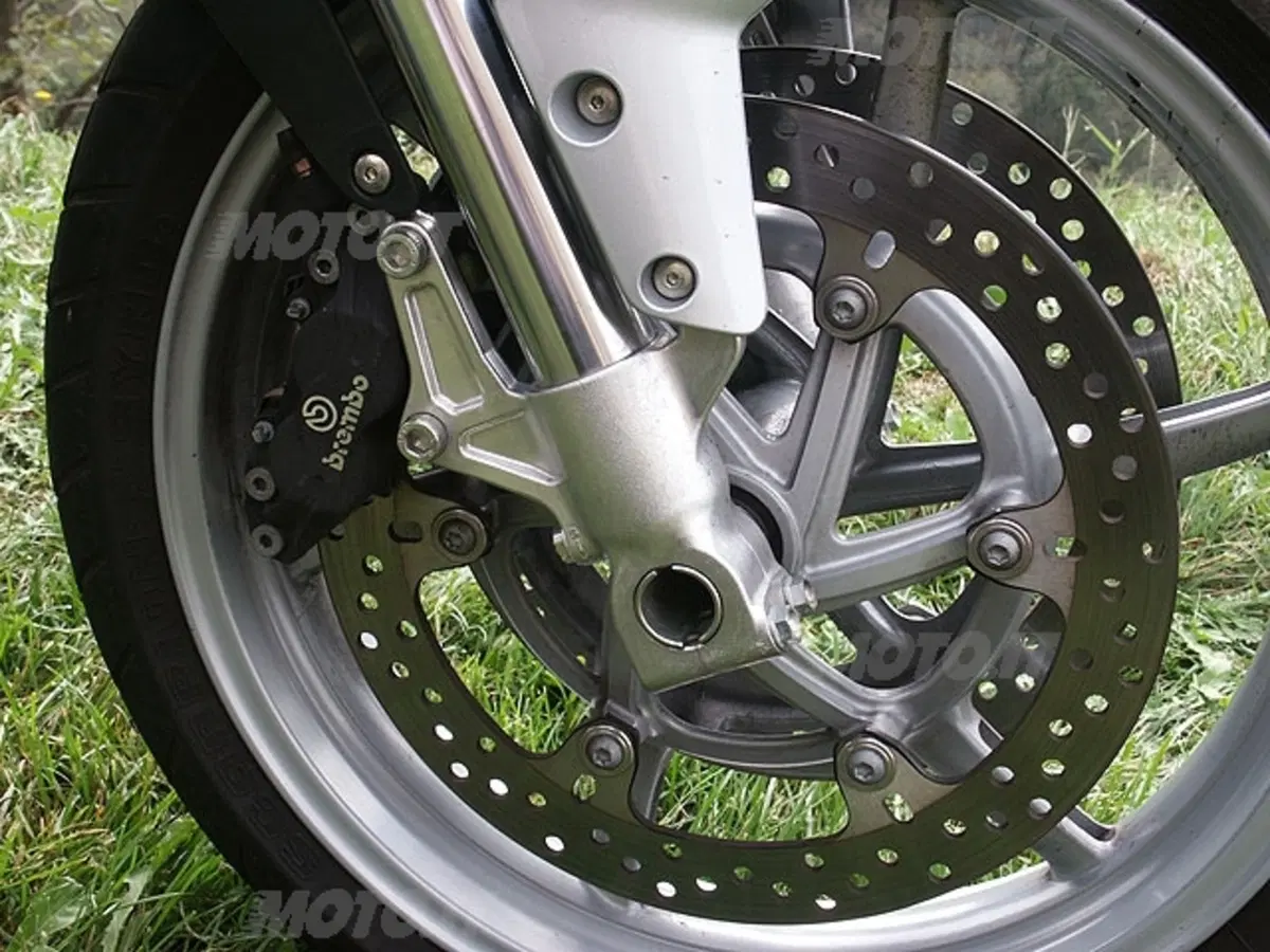 DUCATI Multistrada 1000 DS (9)