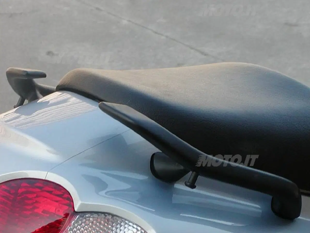 KAWASAKI ZZR 1200 e 600 (11)